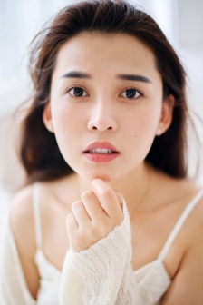 成人片